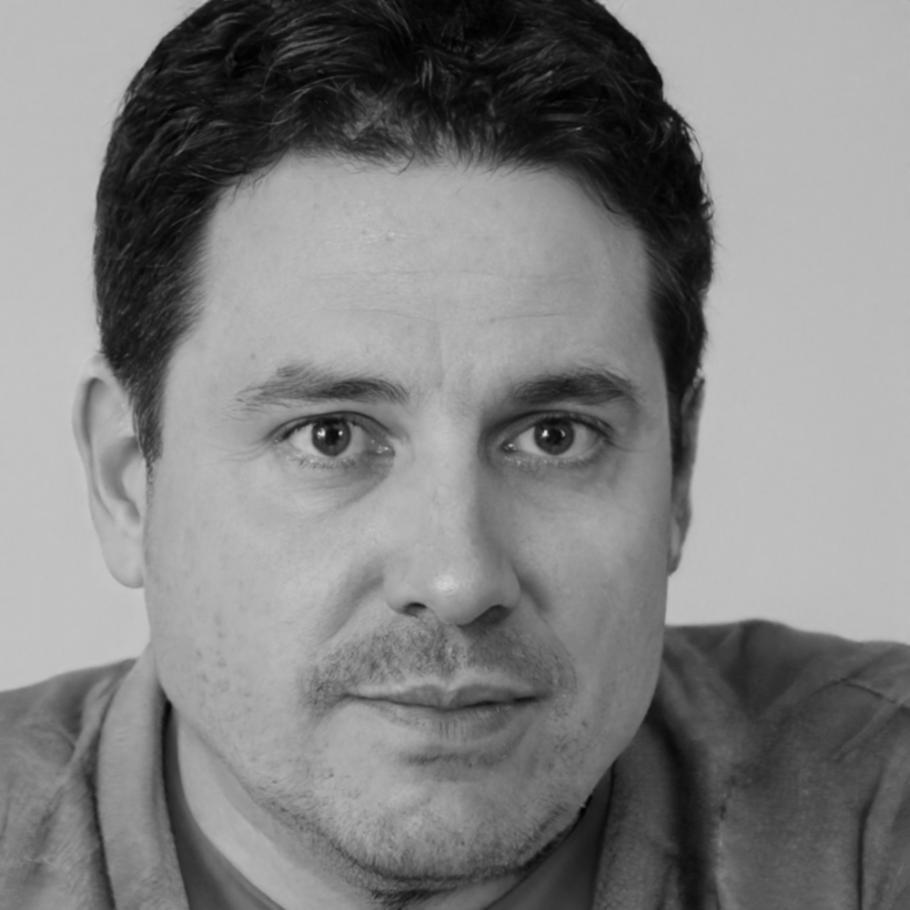 Retrato de Rodrigo Mendes, participante do programa